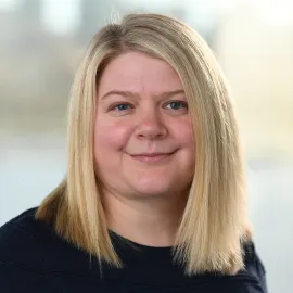 Caroline Basque headshot